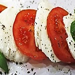 *N.55  Fresh Mozzarella With Tomatos